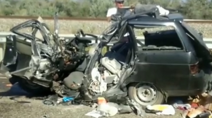 Două accidente rutiere grave s-au produs, în această dimineață, în diferite regiuni ale Rusiei.