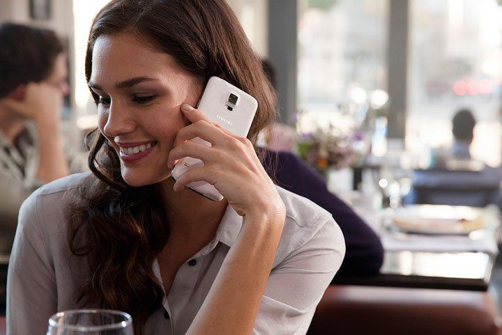 Cel mai mare număr mediu lunar de minute vorbite la telefonul mobil a revenit clienților Orange Moldova. Foto: mbc.md