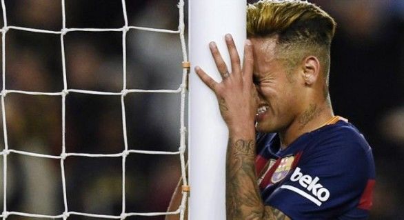 27 de goluri în 43 de meciuri oficiale a marcat Neymar în acest sezon.