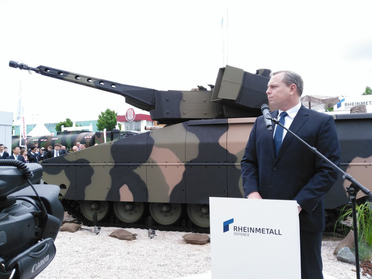 Rheinmetall подал правительству Германии запрос на продажу 100 БМП Украине.