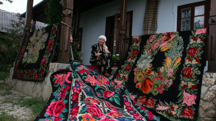 В селе Клишова Ноуэ Оргеевского района сегодня проходит четвертый фестиваль бессарабского ковра. 