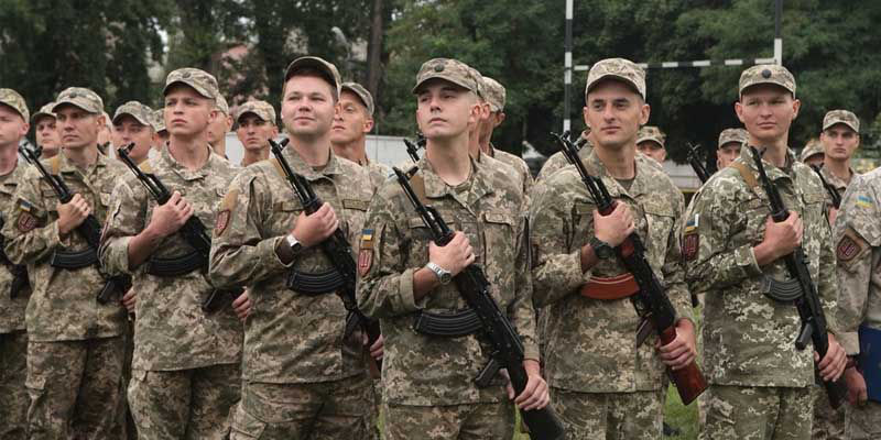 Разрешение на выезд выдается на срок от 30 суток.