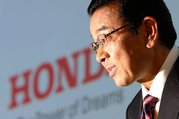 Такахиро Хатиго уходит с поста главы компании Honda Motor.