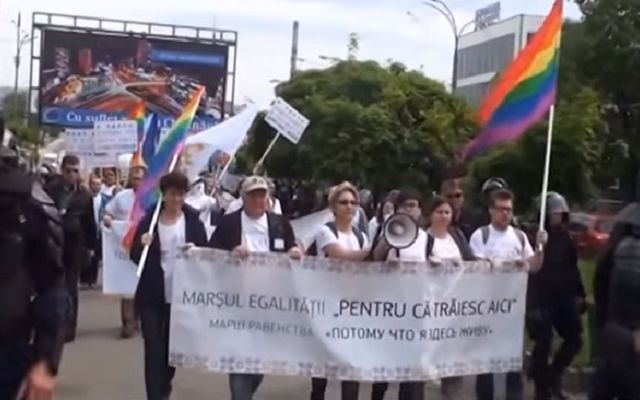 Partidul Socialistilor, amendat cu 13 mii de lei pentru ca a folosit intr-un spot electoral imagini cu un ONG din tara. Foto: inprofunzime.md