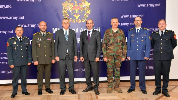 В Минобороны назвали словацким партнерам задачи модернизации Национальной армии.