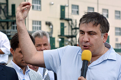 На выборах соратник Саакашвили, Саша Боровик, потерпел поражение.