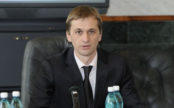 Suma de 27 de miliarde de lei, anunțată anterior că ar constitui prejudiciul cauzat de creditele neperformante acordate de Banca de Economii și Banca Socială, este umflată în mod artificial.