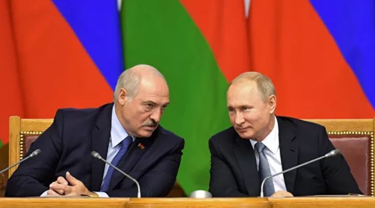 Путин и Лукашенко договорились встретиться в Москве в ближайшие недели.