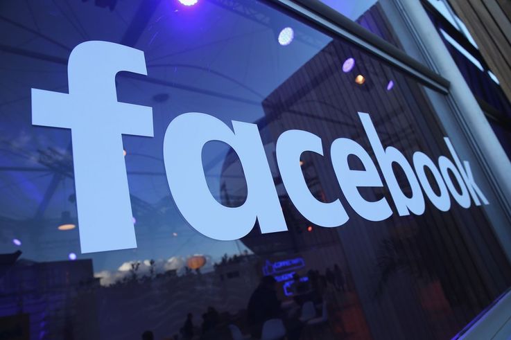 Un agent economic a fost sancționat pentru postări pe Facebook