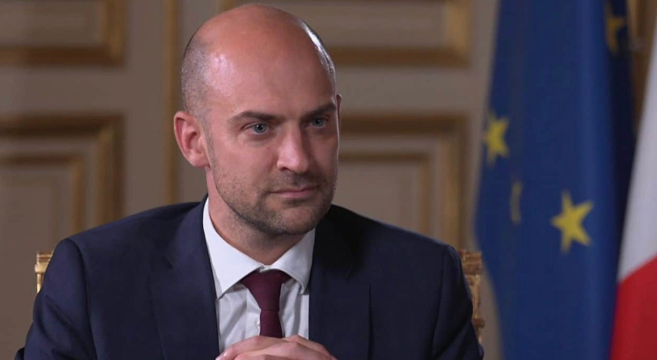 Franța confirmă convocarea unui summit de urgență la Paris privind Ucraina.