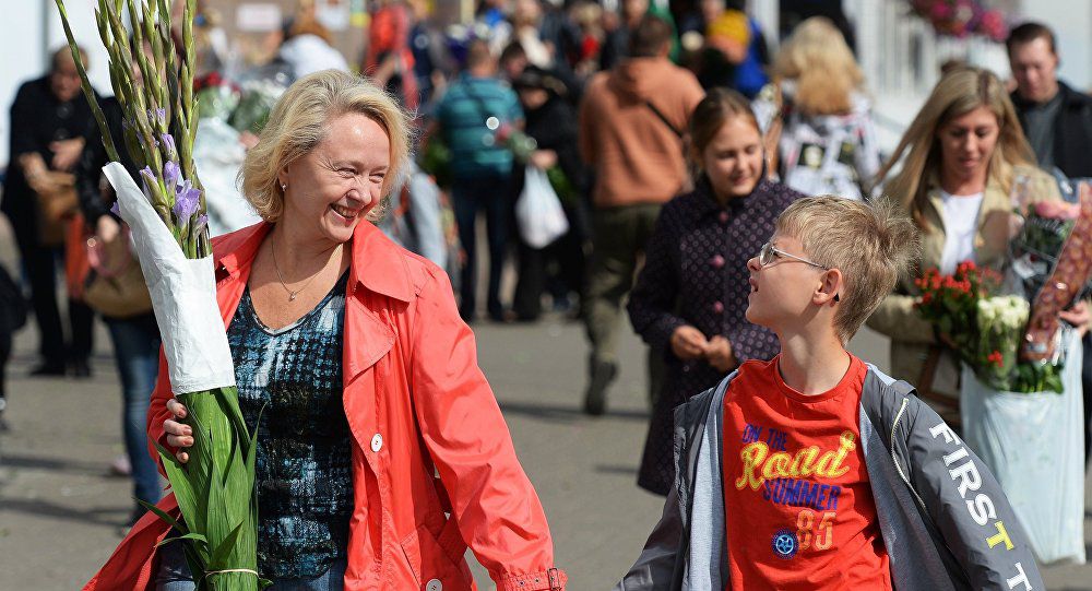 În zona de centru a ţării sunt cei mai mulţi părinţi care se bucură de faptul că fii și fiicele lor sunt pe lângă ei. Foto: Sputnik/ Максим Блинов