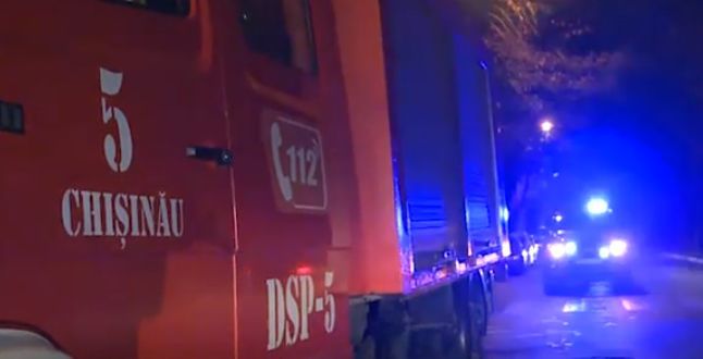 Жильцы дома на Рышкановке рассказали, как пережили пожар.