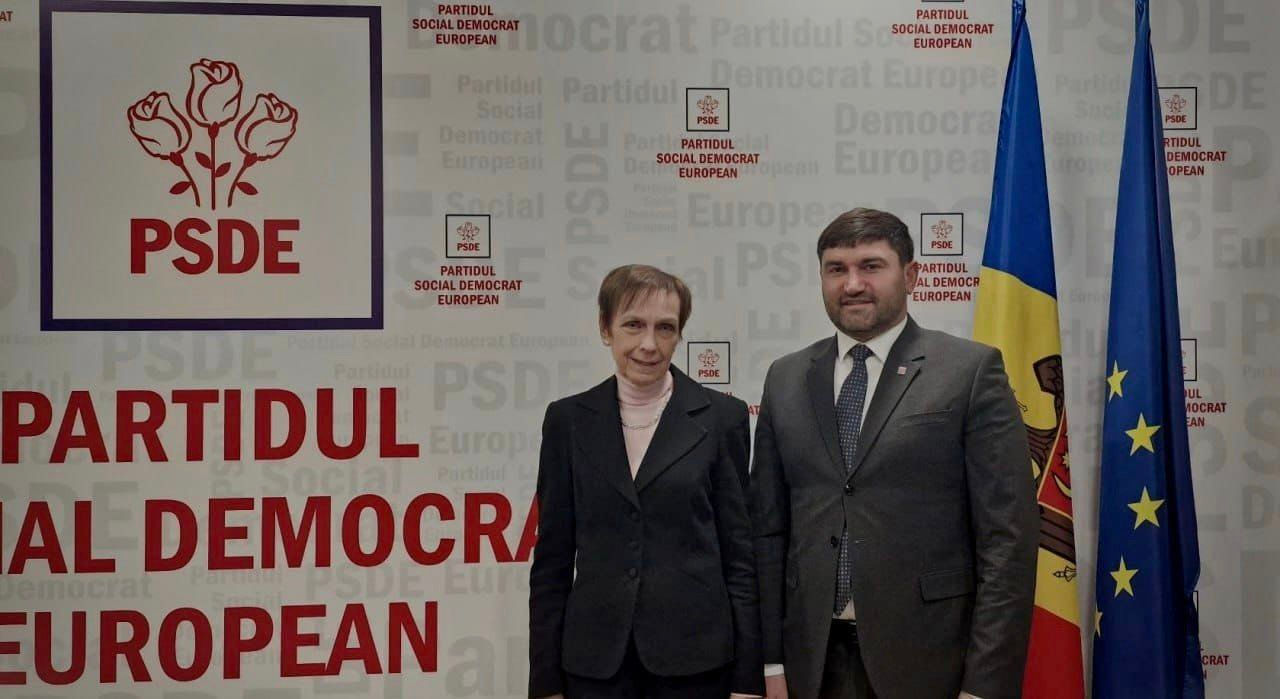Председатель PSDE Ион Сула встретился с послом Германии.