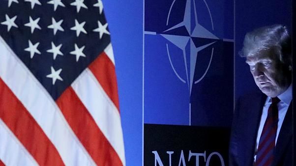 Трамп заявил, что не собирается выводить США из НАТО.