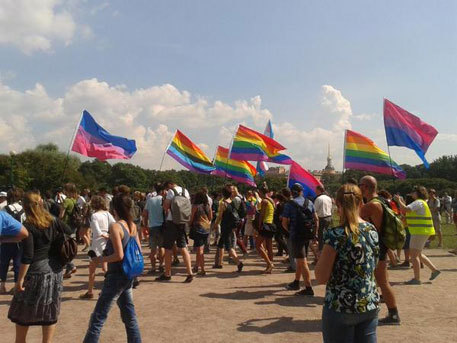 Сторонники закона считают, что это решение «сделает общество более терпимым и здоровым».