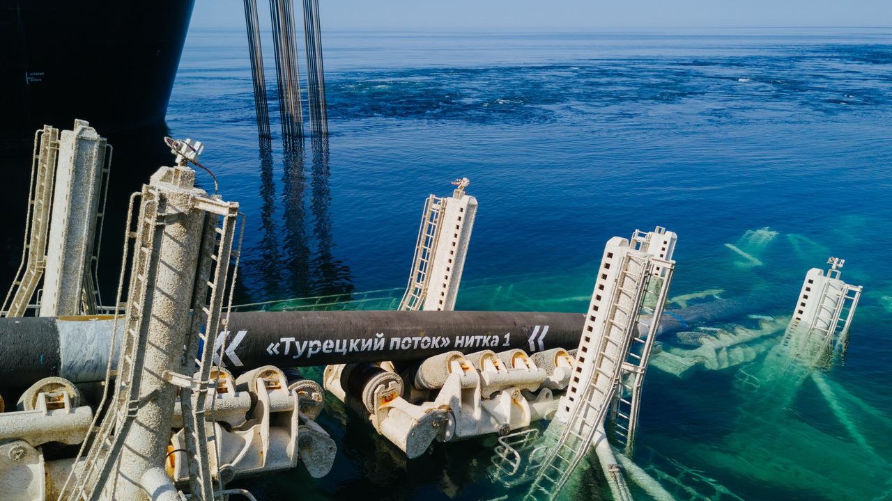 Болгария готова получать газ из "Турецкого потока" с 1 января.