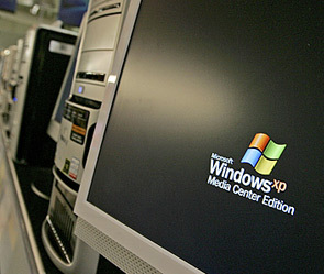 Компания Microsoft через полгода перестанет оказывать техническую поддержку операционной системы Windows XP. Фото: Getty Images/Fotobank.ru