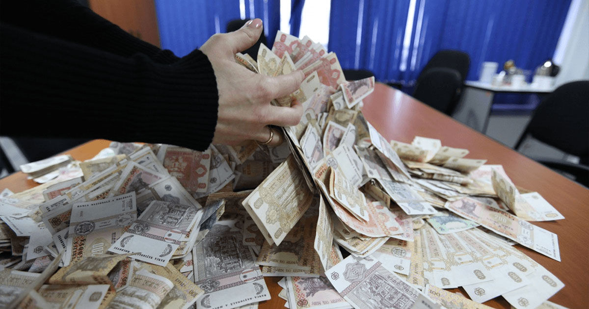 Граждане Молдовы заплатили около 30 млн леев таможенных сборов за неделю.