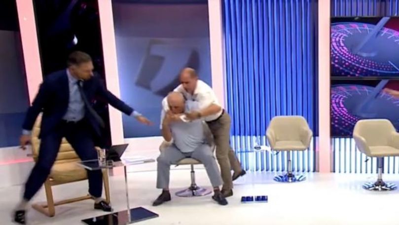В "Партии перемен" прокомментировали драку Тофилата и Косована.
