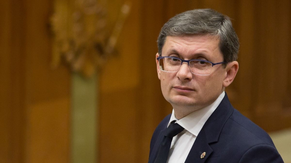 Гросу: Буду участвовать в избирательной кампании в нерабочее время.