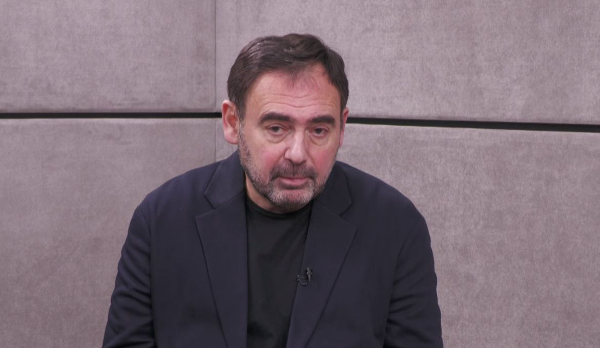 Ткачук: ЧП - дурацкая, бессмысленная мера,  ограничивающая права граждан.