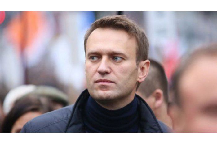 Navalnîi acuză autorităţile că vor să-l plaseze în detenţie