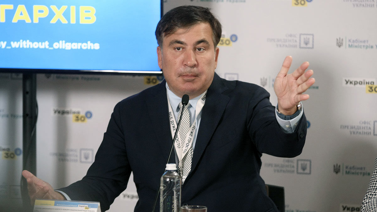 Саакашвили пообещал вернуться в Грузию уже в октябре.