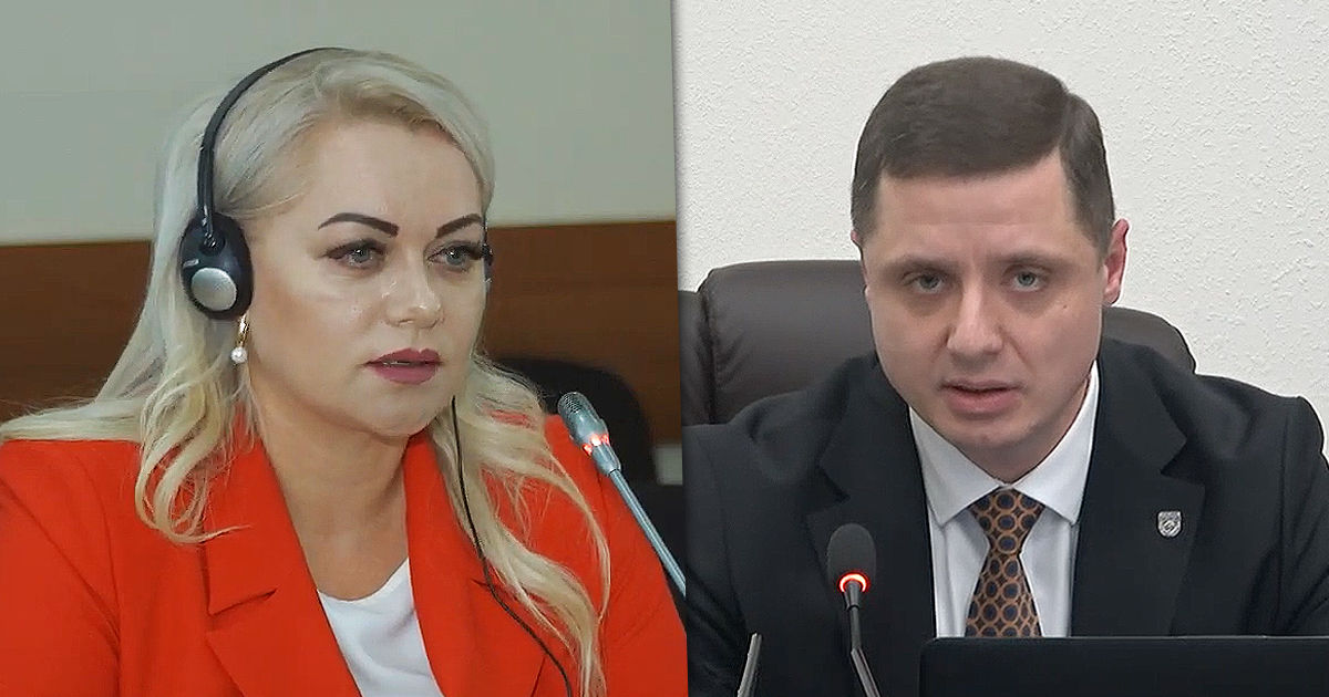 Председатель ВСП Дмитрий Обадэ рекомендует Олесе Вырлан уйти в отставку.