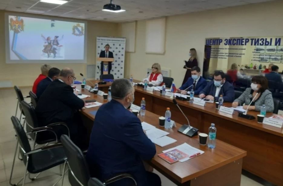 ТПП Молдовы и Курской области России подписали Меморандум о сотрудничестве.