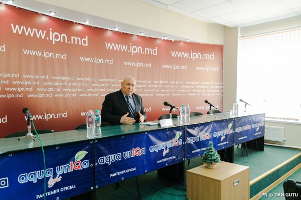 Activistul a fost impus de judecata sa isi ceara scuze de la comunitatea LGBT pentru cateva declaratii facute acum doi ani.