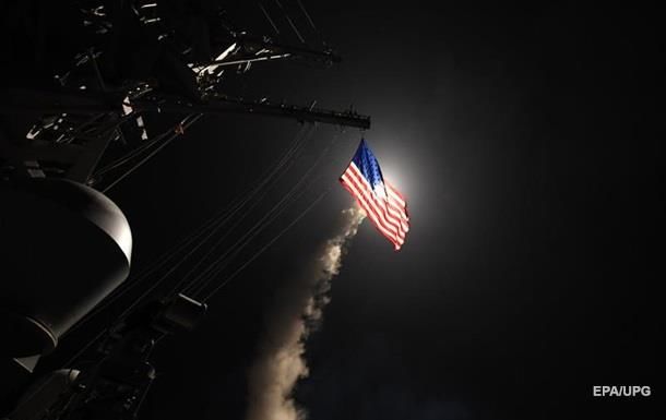 59 de rachete au lovit baza care a lansat atacul chimic de zilele trecute. Este primul atac american îndreptat direct împotriva regimului Assad.