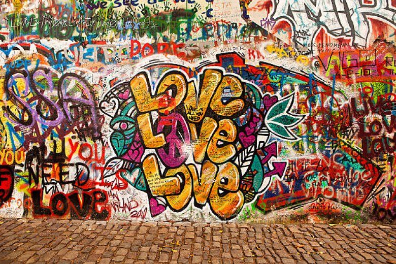 BNE was here. Cine e autorul acestui grafitti din Capitală