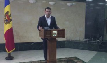 Premierul a fost întrebat de jurnalişti în baza cărui act a fost înmatriculat la facultate.