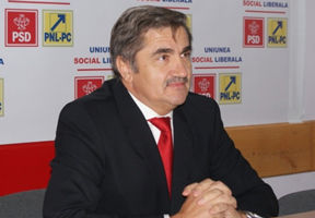 Florin Constantinescu a felicitat miercuri autoritățile de la Chișinău pentru modul cum decurg reformele pro-europene.