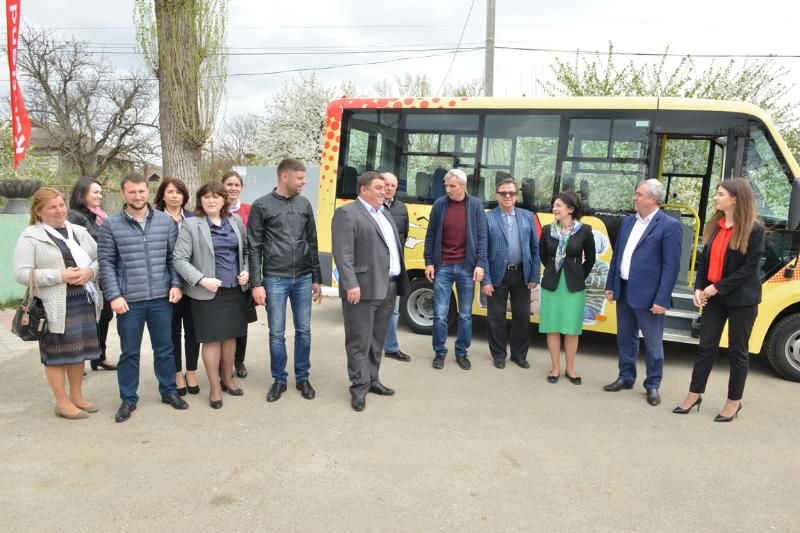Стоимость микроавтобуса составляет 495 000 леев. Фото: chisinau.md.