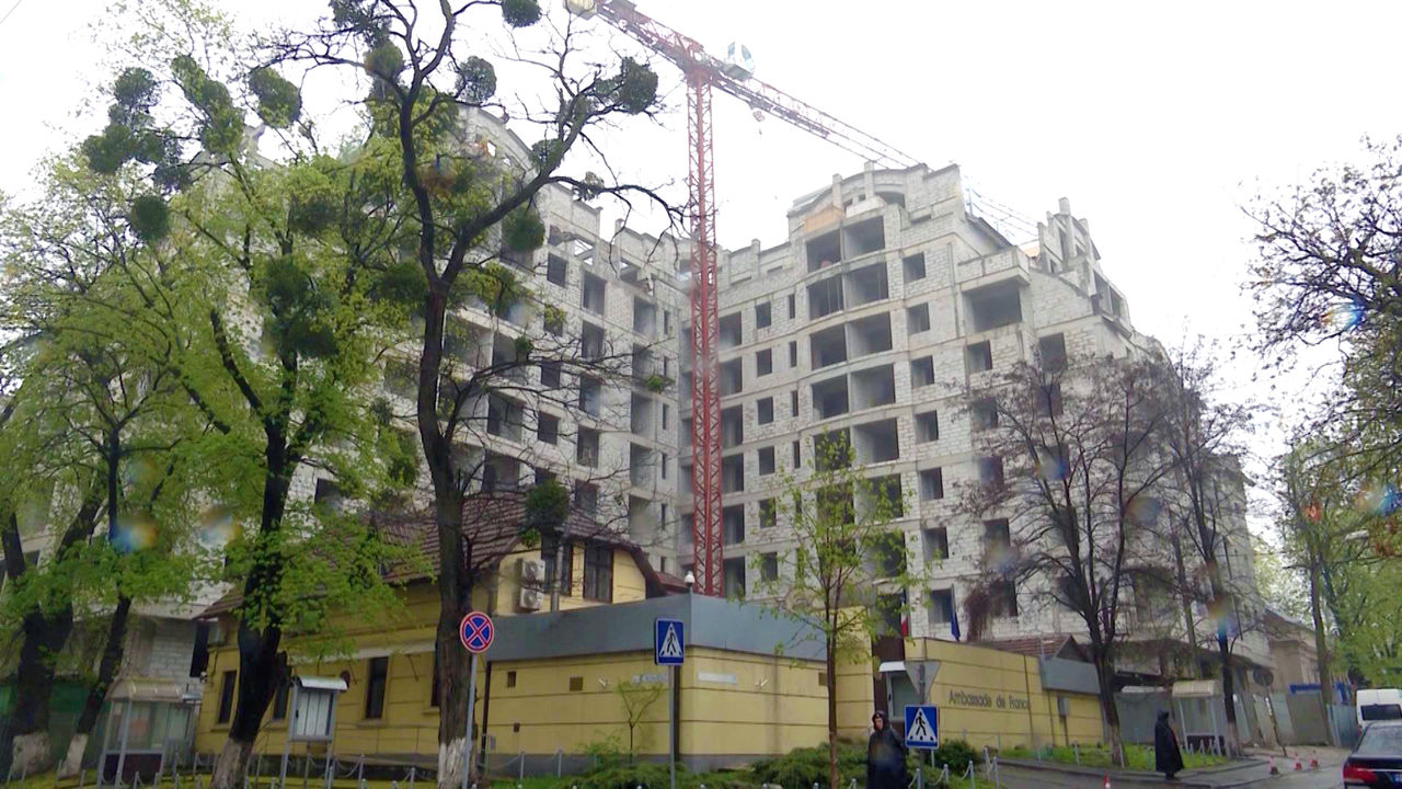 Французское посольство в Кишиневе меняет адрес.