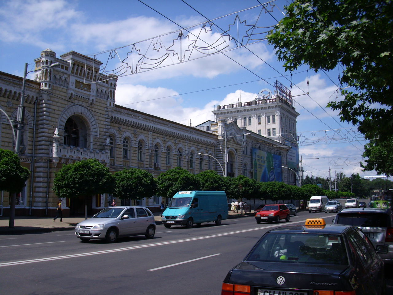 Trafic blocat în acest sfârșit de săptămână pe Ștefan cel Mare. Foto: moldova.org