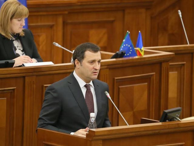 Vlad Filat s-a aratat mirat de declaratiile fostului coleg de partid. Foto: inprofunzime.md