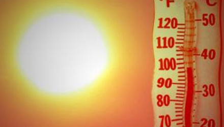 Meteorologii au anunțat pentru astăzi vreme caniculară. Temperatura aerului va atinge valori de până la 33 de grade Celsius.