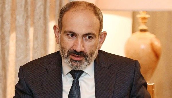 Единственным кандидатом, который был выставлен на участие в выборах, был и.о. премьер-министра Никол Пашинян. 