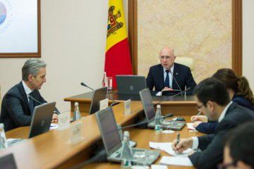 Одной из функций новой структуры будет внедрение механизма «единого окна» при предоставлении госуслуг в областях ее полномочий.