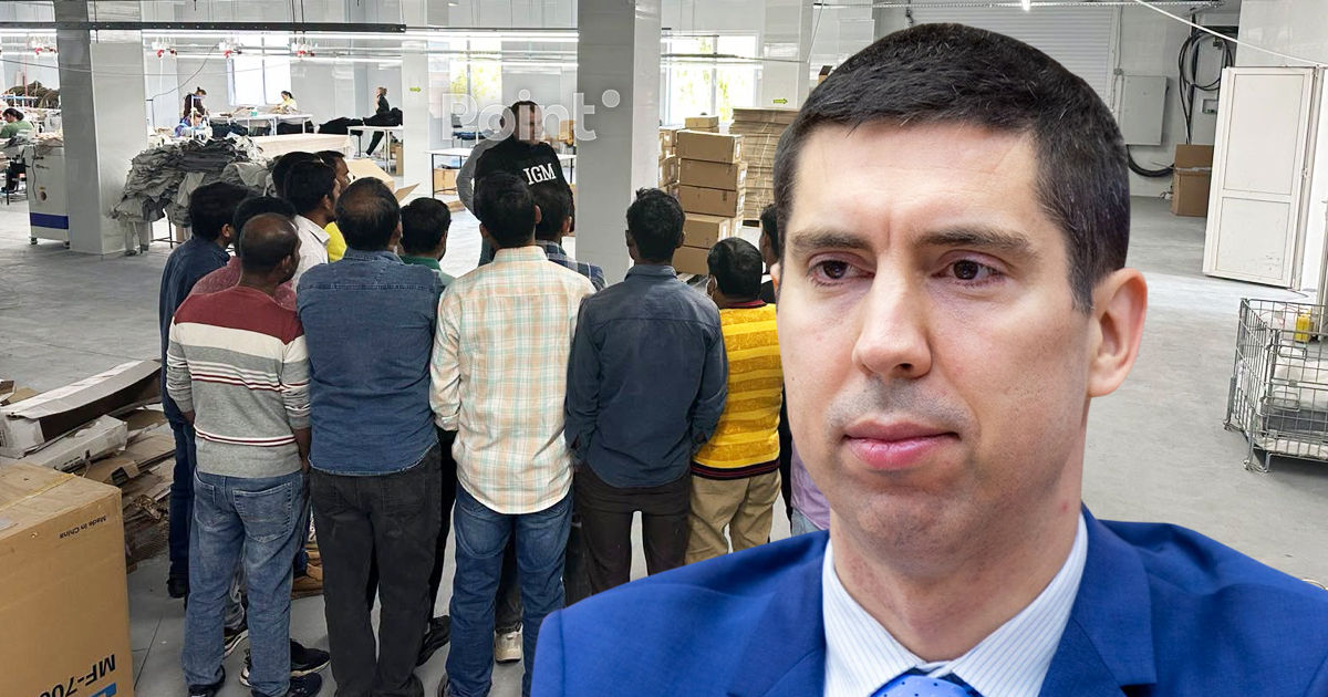 Попшой о работниках из Индии: Кто-то должен выполнять низкооплачиваемую работу.