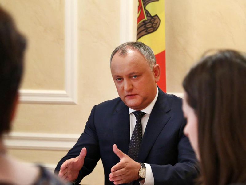 Dodon a creat Consiliul societății civile din care lipsesc vocile critice. 