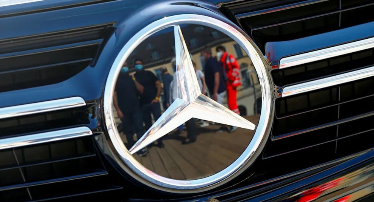 Bild сообщил об отзыве более 800 тыс. автомобилей Mercedes по всему миру.