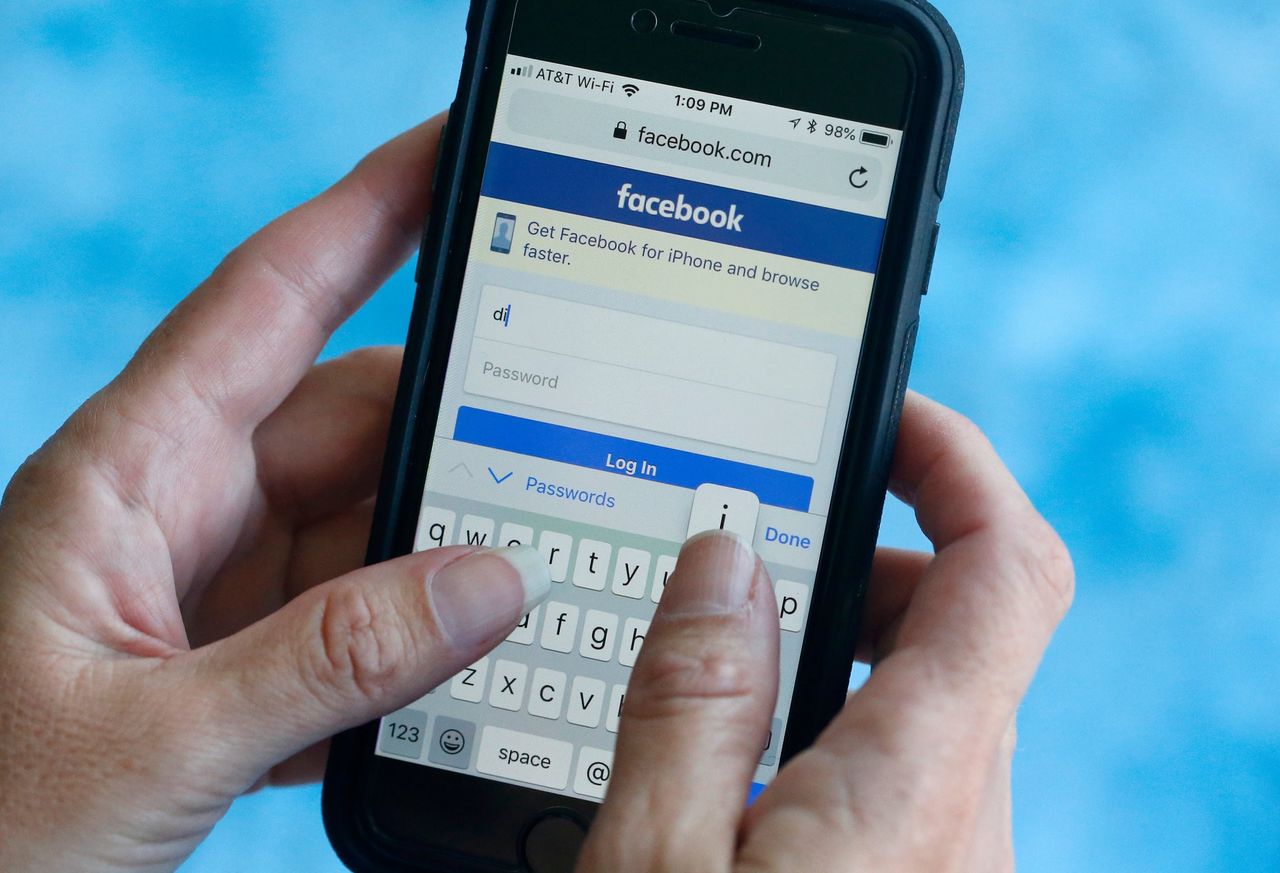 Facebook признался в преувеличении числа взломанных аккаунтов.