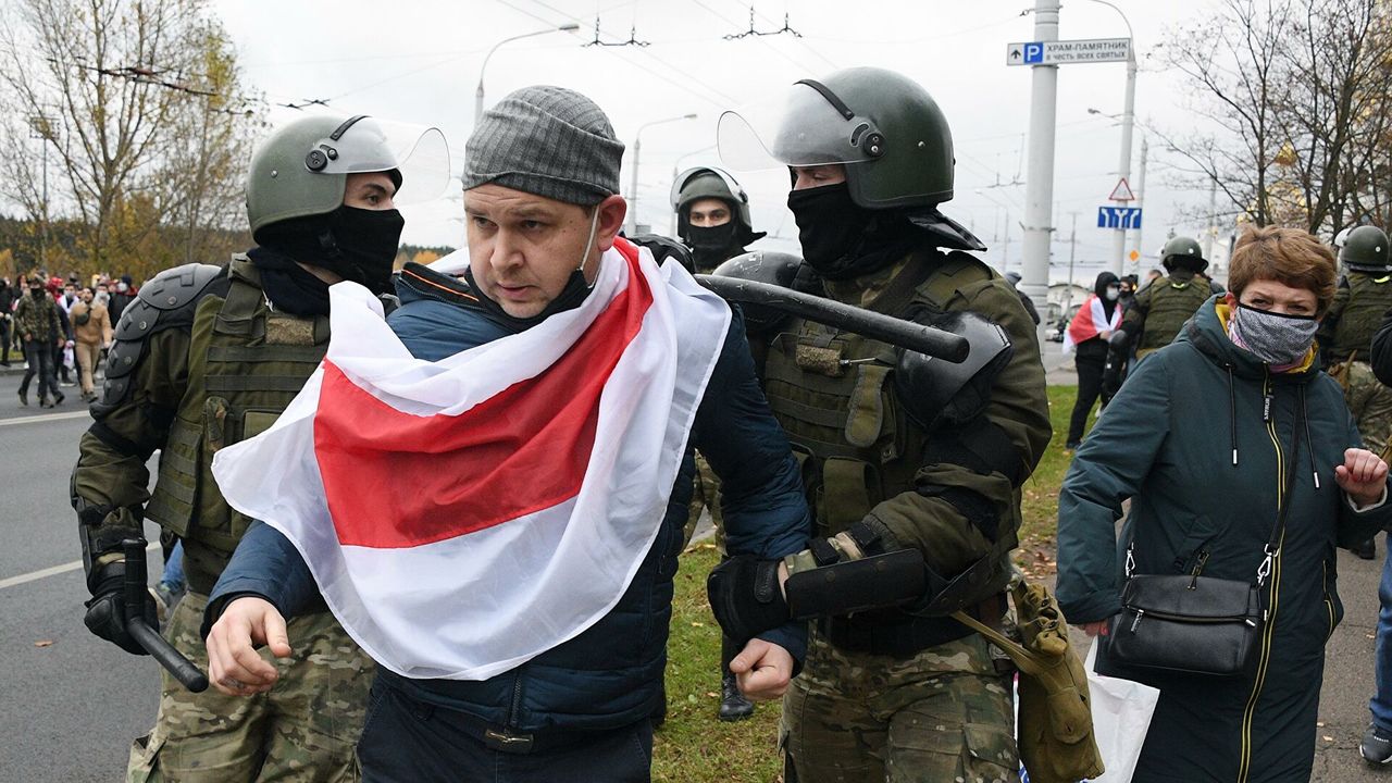 В Минске задержали нескольких участников несанкционированной акции. Фото: ria.ru.