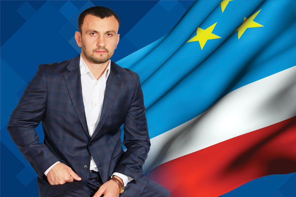 Дудник "оскорблен" деятельностью экс-посла России в Молдове.