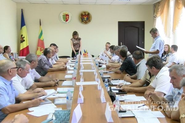 Районный совет Басарабяска потребовал от Минздрава не закрывать местную больницу.
