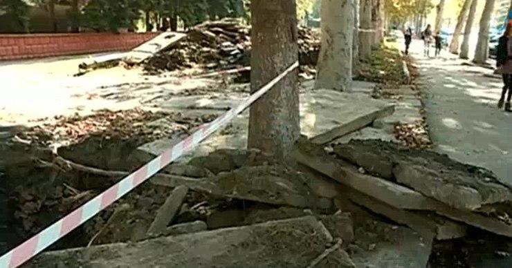 Жители Кишинева недовольны ведением работ на городских улицах.