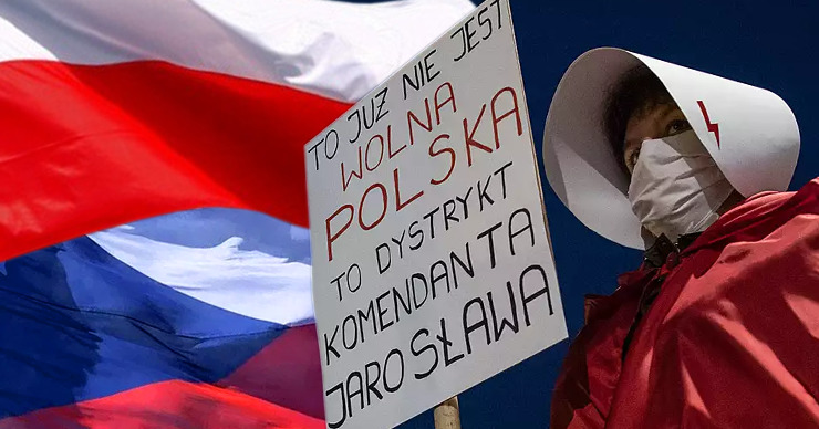 СМИ: Польша просит Чехию не позволять "абортный туризм". Коллаж Point.md.